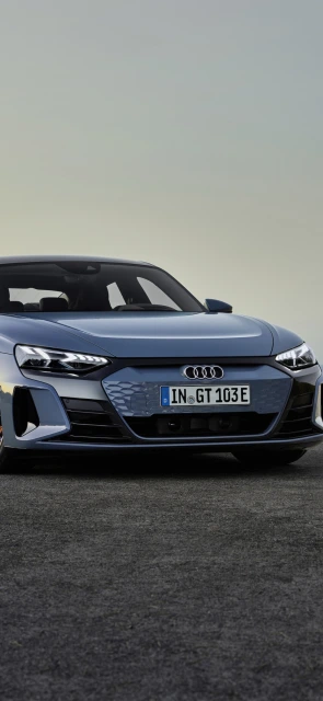Audi e tron GT front view