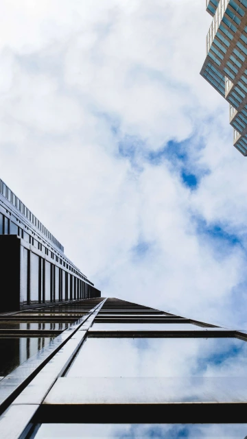 4k Clouds Reflection in Building