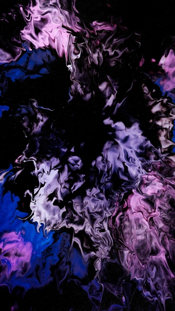 Violet Water 4K