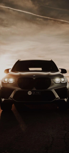 BMW SUV Wallpaper
