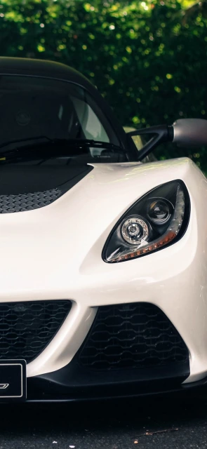 White Lotus Evora Front View