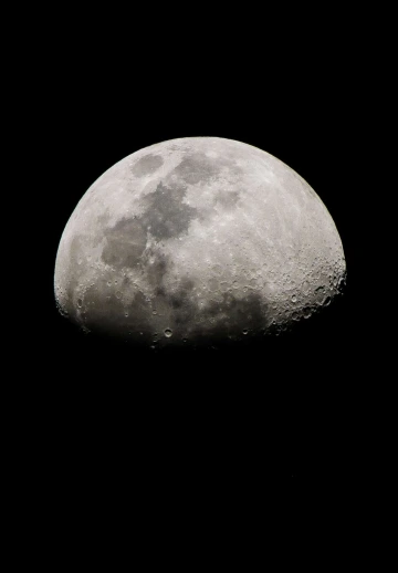 Amoled Moon