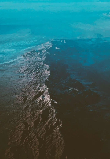 Mountains & Hills
