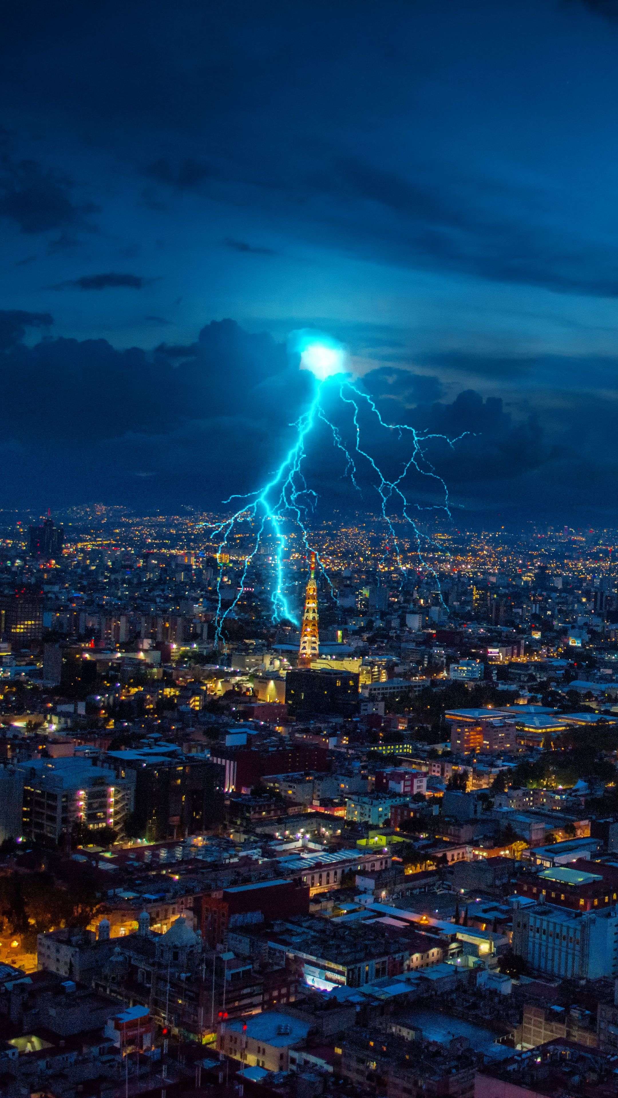 Lightning Sparks City 4K Phone Wallpaper