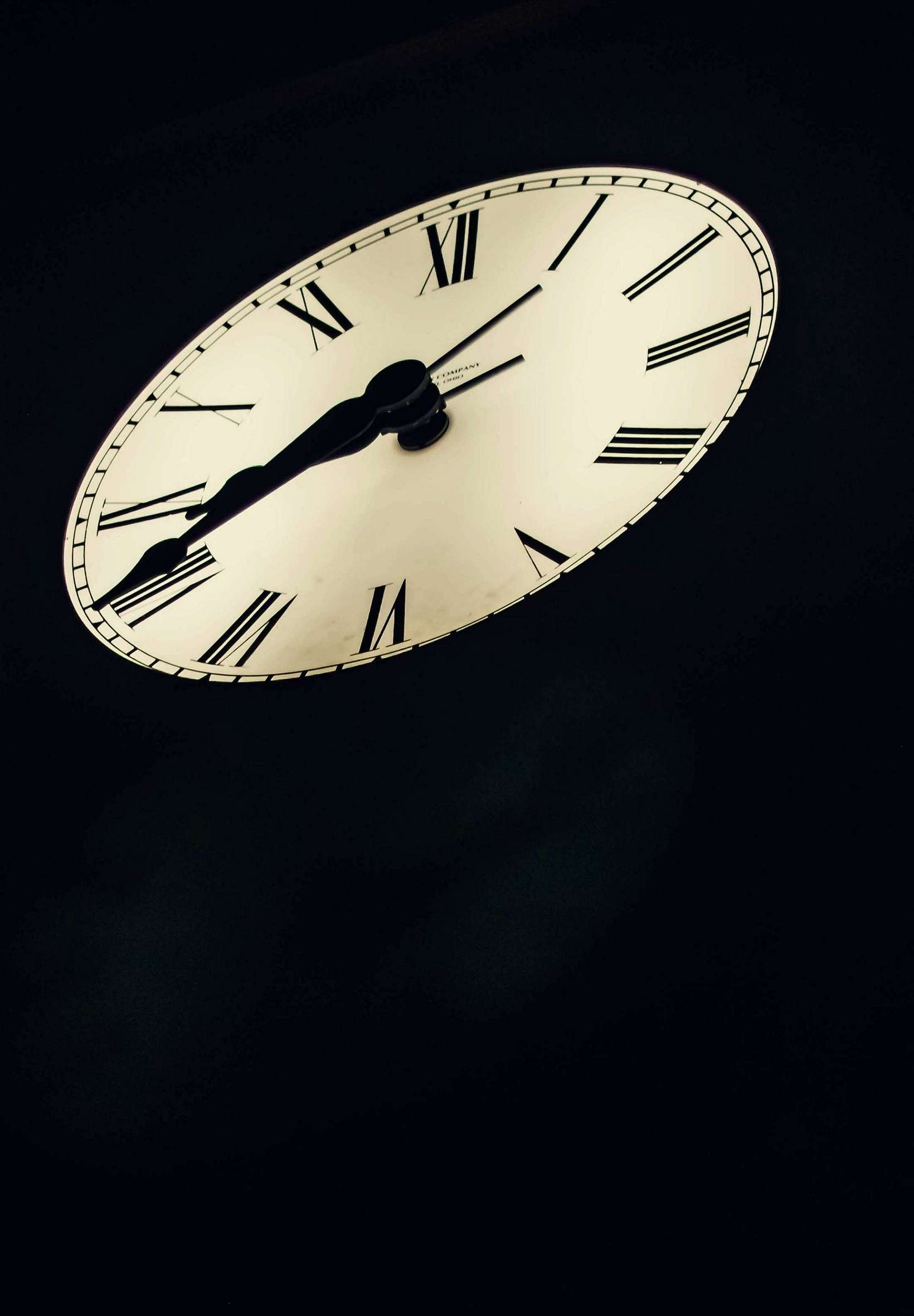 Amoled Black Clock – Wallpaper - Chill-out Wallpapers