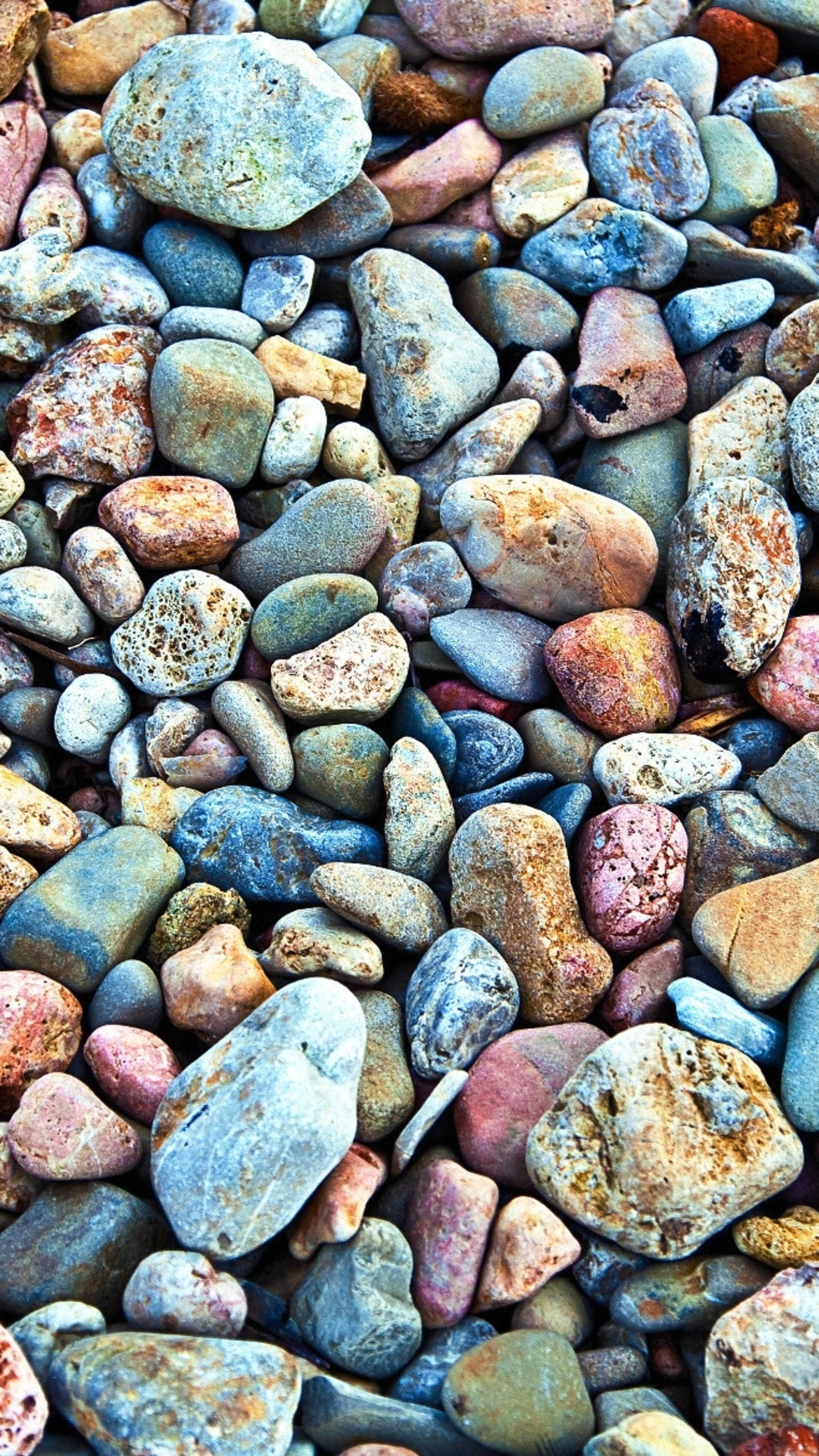 Stone телефон. Красивые камушки. Разноцветные камни. Фон камень. Цветные камешки.